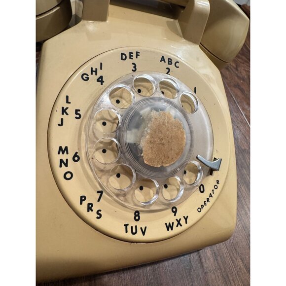 Vintage ITT Beige Rotary Dial Telephone Phone Landline W/ Coiled Cord UNTESTED - Picture 2 of 9